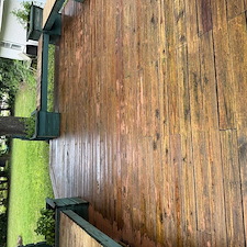 Deck-cleaning-in-Belleville-MI 3